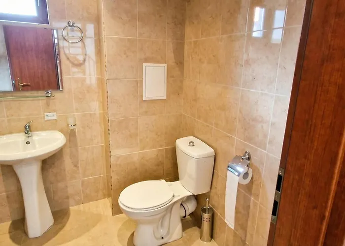 Penthouse Duplex Large 2 Bedroom Mp1 * 班斯科